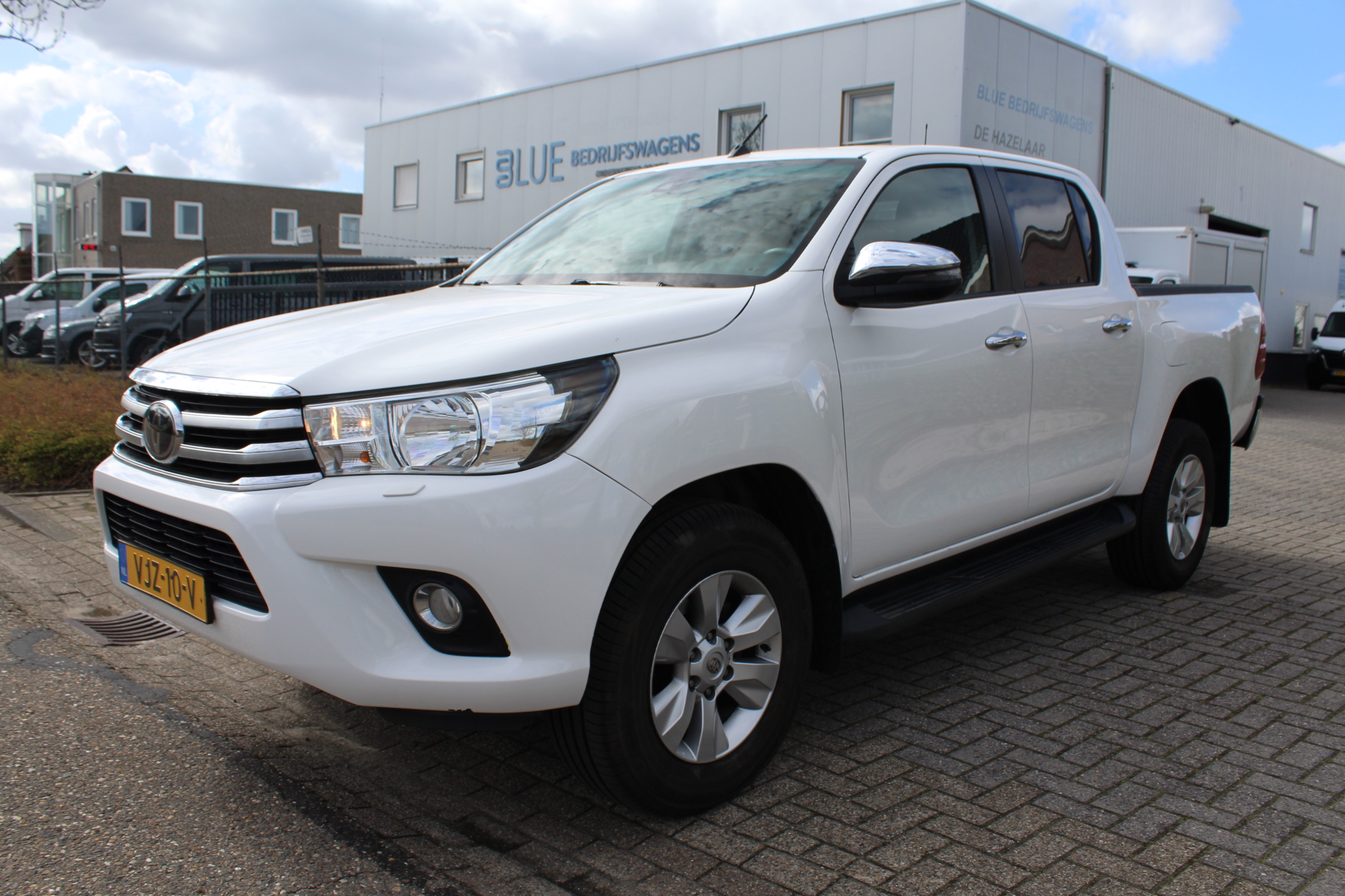Toyota Hilux 2.4 D-4D 150PK E6 4WD Automaat Double Cab Professional 4x4 ✓ Trekhaak
